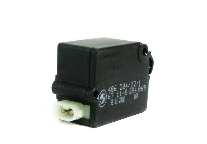 Motor eléctrico para el limpia trasero OEM 67118384069 para BMW Serie 5 (E39). Original BMW