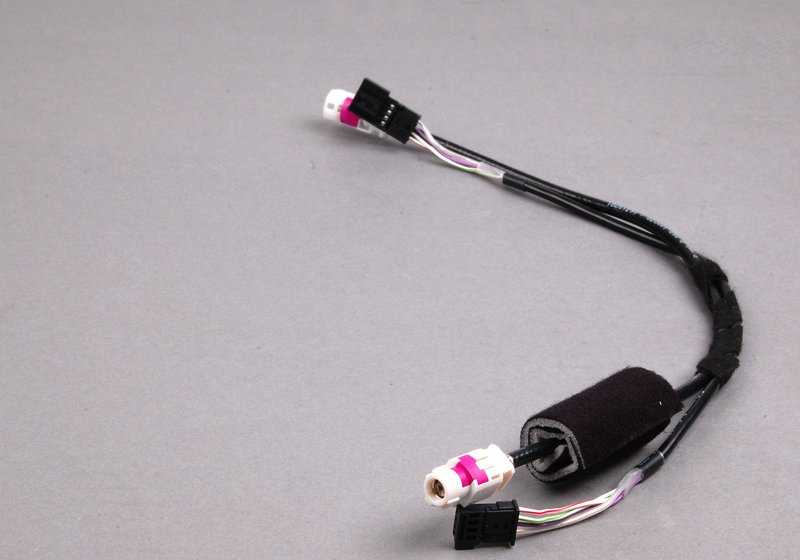 AUX and USB cable for BMW 3 Series E90, E91, E92, E93 (OEM 61129187009). Genuine BMW.