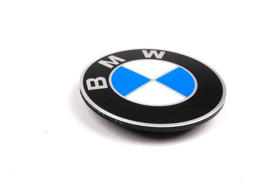 Cubierta con Placa para BMW E30, E28, E34, E24, E23 (OEM 36132225190). Original BMW