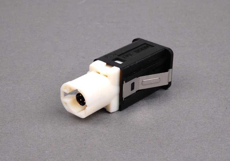 Connettore USB OEM 84109237656 per BMW E81, E82, E87, E88, E90, E91, E92, E93, E60, E61, F07, F10, F11, E63, E64, F06, F12, F13, F01, F02, F04, E84, E84, E84, E84, E84, E84, E84, E84, E84, E84, E84, E84, F25, F26, E70, E71, E72, E89. BMW originale