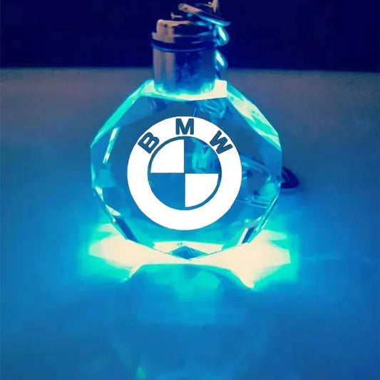 Llavero de Cristal LED para BMW - Elegancia y Estilo en Cada Detalle