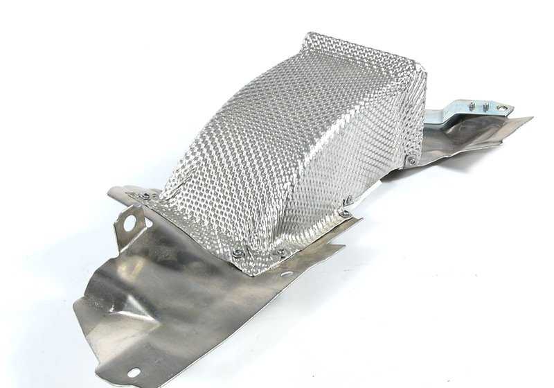 Protección lateral derecha para el compartimento del motor OEM 51717892298 para BMW Serie 5 (E39). Original BMW