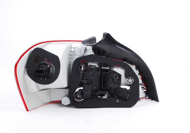 Luz trasera derecha para BMW E82, E88 (OEM 63217285642). Original BMW