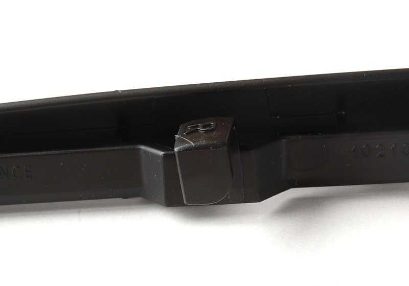 Spoiler de escobilla de limpiaparabrisas derecho para BMW E39 (OEM 61618162983). Original BMW.