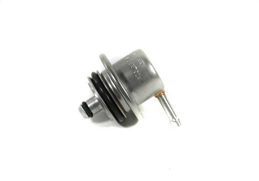 Regulador de presión de combustible OEM 13531404089 para BMW E36, E46, E39, Z3, E52. Original BMW.