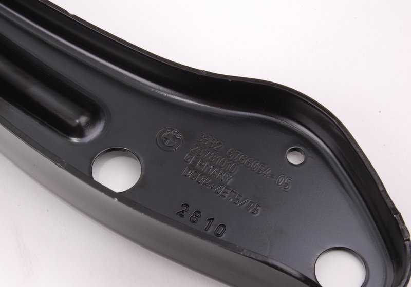 Vara de empuje derecha para BMW Serie 1 E87, E88 Serie 3 E90, E91, E93 X1 E84 (OEM 33326766054). Original BMW