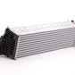 Intercooler para BMW X5 E70, E70N, F15, X6 E71, F16 (OEM 17517809321). Original BMW.