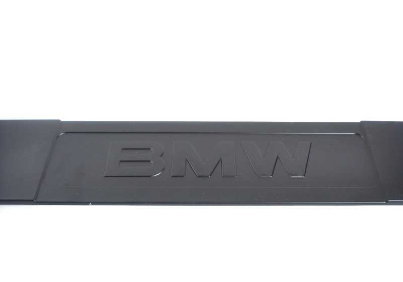 Spoiler delantero OEM 51118216706 para BMW E39. Original BMW.