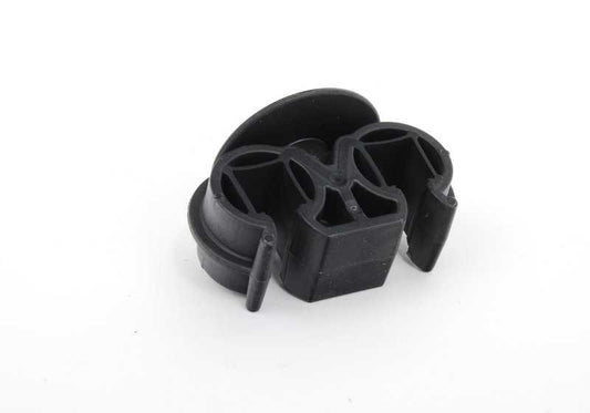 Double clip for BMW E81, E82, E87, E88 3 Series E90, E91, E92, E93, X1 E84, X5 E70, X6 E71 (OEM 64536930042). Genuine BMW.