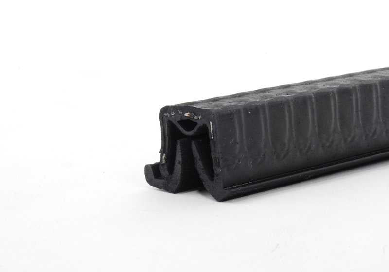 Right window guide for BMW 6 Series E24 (OEM 51361886970). Original BMW.