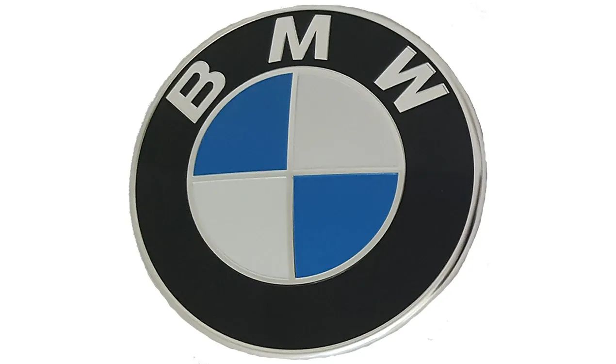 Placa para BMW Serie 2 G87, Serie 3 G81, Serie 4 G82 (OEM 51117886503). Original BMW