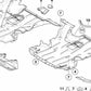 Protección del compartimento del motor para BMW Serie 1 E88 (OEM 51757166252). Original BMW