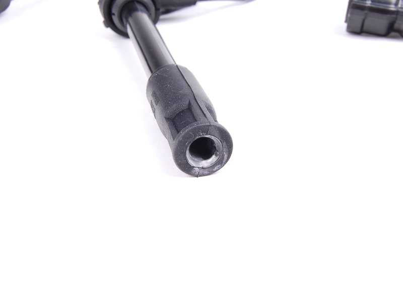 Fiação de ignição OEM 121212680 para BMW E34. BMW original.