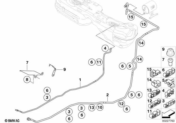 Clip para BMW E90, E90N, E91, E91N, E92, E92N, E93, E93N, E84 (OEM 16137180438). Original BMW