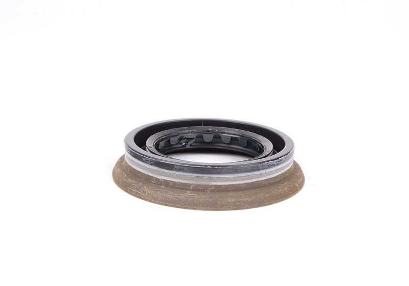 Shaft Seals for BMW 3 Series E46, X5 E53 (OEM 27127531519). Original BMW.