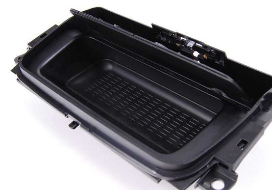 Supporto per gli occhiali OEM 51167132376 per BMW 3 Series 3 {E90, E91, E92, E93}. BMW originale.