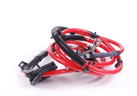 Cable de batería positivo para BMW Z4 E85 (OEM 61126935667). Original BMW