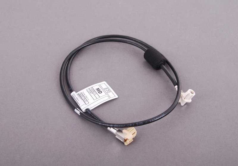 Cavo USB OEM 61129255716 per BMW {E70, E71, E72, F15, F16}. BMW originale.