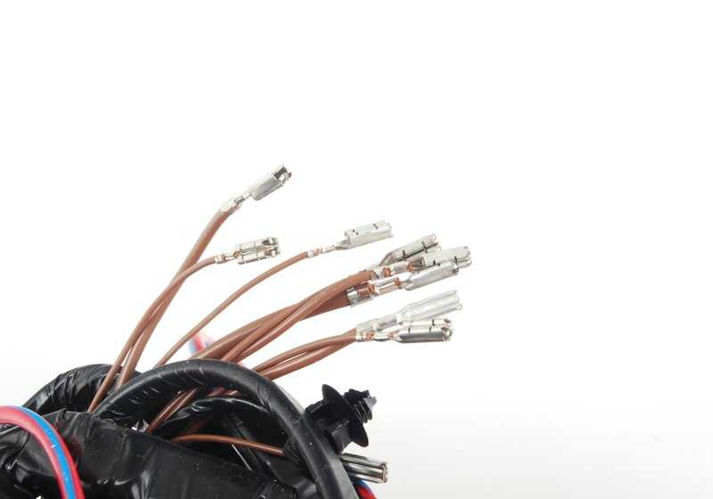 Repair wiring for BMW E90, E91, E92, E93 (OEM 61119180531). Original BMW.