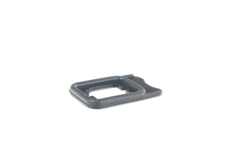 Sello de la empuñadura del portón trasero para BMW E83, E83N (OEM 51137058100). Original BMW