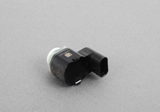 Alpinweiss ultrasonic sensor for BMW 5 Series F07, F10, F11, F18, 6 Series F06, F12, F13, 7 Series F01, F02, F04, X3 F25, X5 E70, X6 E71 (OEM 66209233031). Genuine BMW