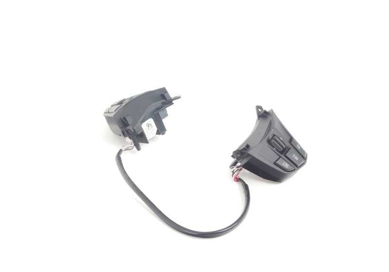 Interruptor Volante Multifunción Deportivo para BMW F20, F21, F22, F23, F30, F31, F34, F35, F32, F33, F36 (OEM 61319261861). Original BMW.