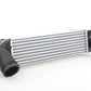 Intercooler OEM 17517540035 para BMW E82, E88, E90, E91, E92, E93, E84, E89. Original BMW.