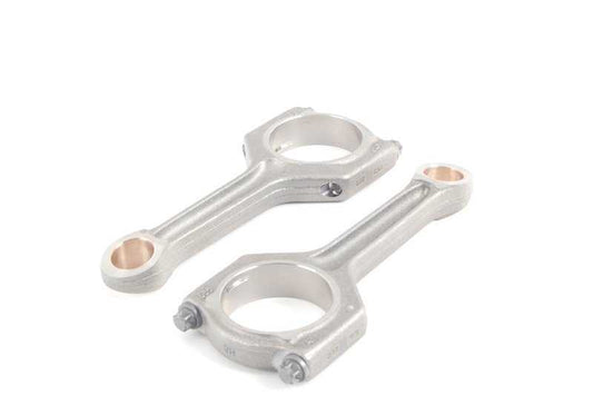 Connecting rod set for BMW 1 Series F20, F21, 2 Series F22, F23, 3 Series F30, F31, F34, F35, 4 Series F32, F33, F36, 5 Series F07, F10, F11, F18, X1 E84, X3 F25, X4 F26, X5 F15, X6 F16, Z4 E89 (OEM 11247624616). Original BMW.