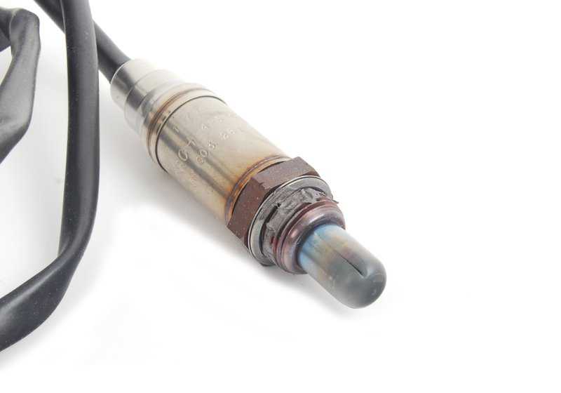 Sonda lambda OEM 11781734796 para BMW E30, E34. Sensor de oxígeno original BMW.