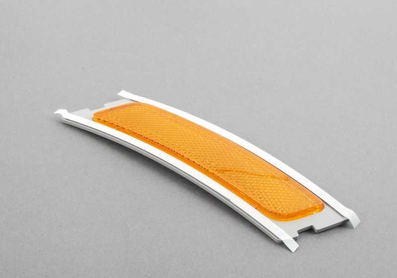 Reflector lateral derecho para BMW F10 (OEM 63147842960). Original BMW