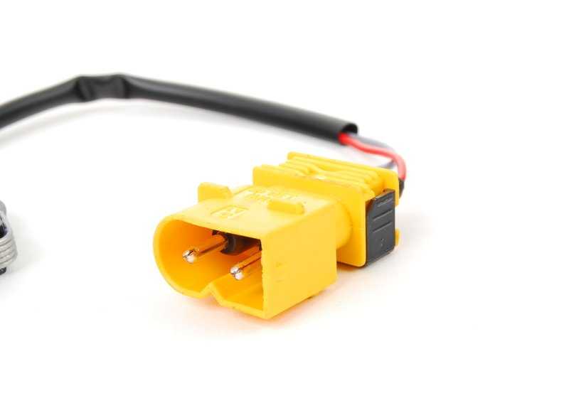 Microswitch Cerradura de Puerta Izquierda para BMW Serie 3 E36 (OEM 51218208423). Original BMW