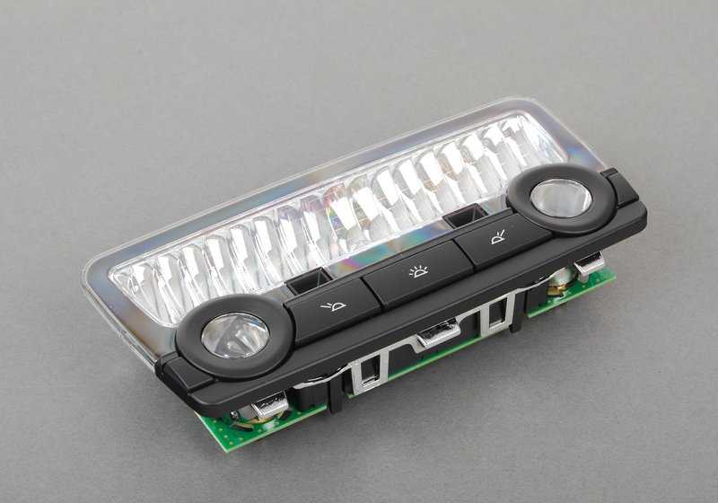 Luz de lectura trasera central para BMW F07, F10, F11, F18, F01, F02, F04 (OEM 63319163699). Original BMW