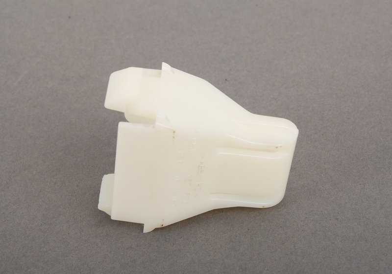 Clip blanco OEM 52207157536 para BMW E81, E82, E87, E46, E92, F10, E84, E71, E72. Original BMW.