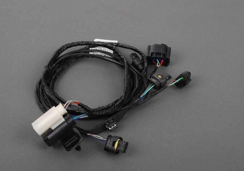 Cableado para paragolpes delantero OEM 61129326025 para BMW F30, F31, F34, F32, F33. Original BMW.