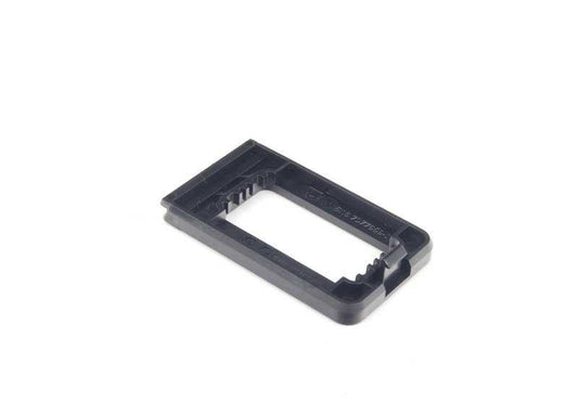 Soporte toma USB para BMW E60, E61 (OEM 51169136586). Original BMW.