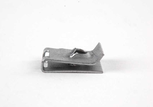 OEM Clip Nut 07143421743 für BMW E46, E60, E61, E83. Original BMW.