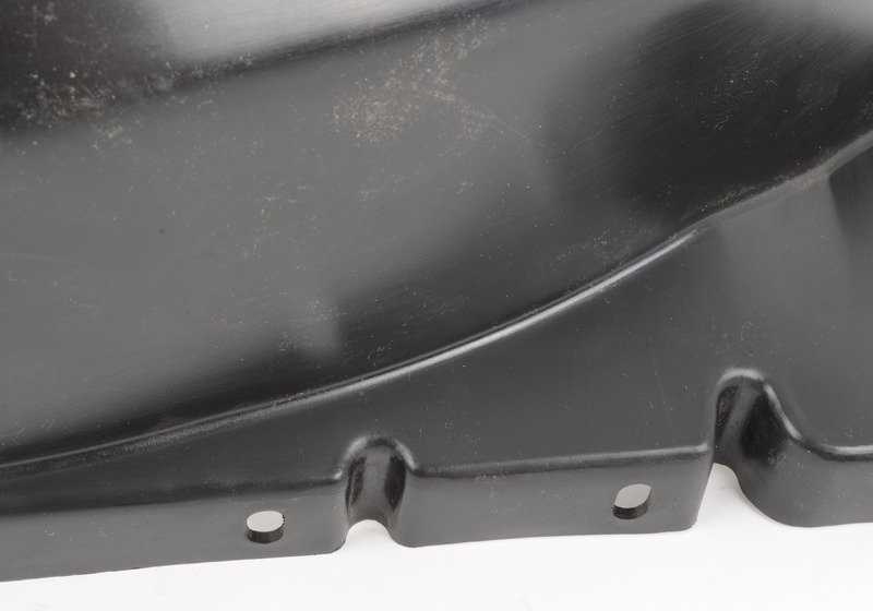 Cubierta del paso de rueda delantera derecha para BMW Serie 3 E30 (OEM 51712232764). Original BMW