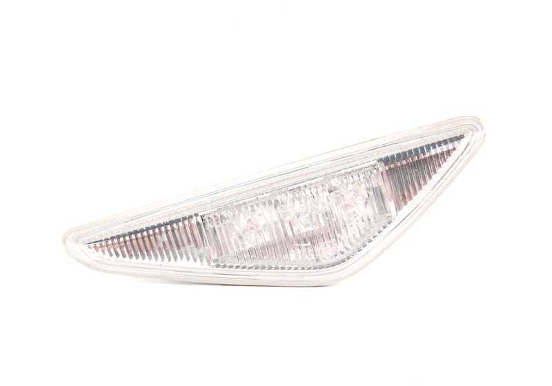 Luz intermitente adicional blanca derecha para BMW E46 (OEM 63136920732). Original BMW