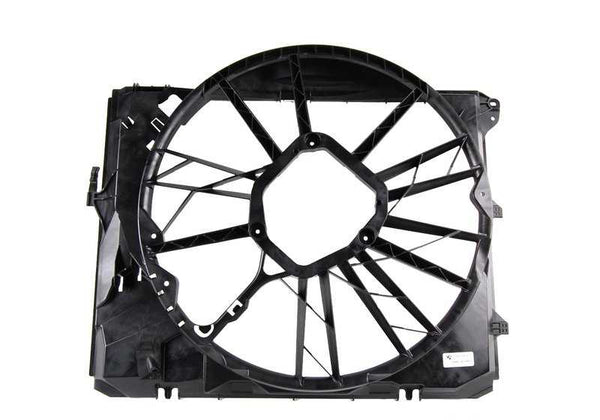 Marco del ventilador para BMW E81, E82, E87, E88, E90, E91, E92, E93, E84 (OEM 17427533276). Original BMW