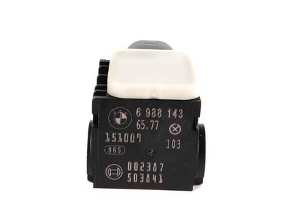 Sensor de aceleración OEM 65776988143 para BMW E82, E88, E90, E91, E92, E93, E84. Original BMW.