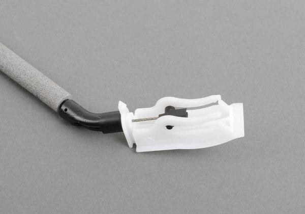 Cable de apertura para puerta trasera BMW X5 E70, X6 E71 (OEM 51227137107). Original BMW