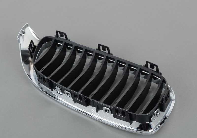 Rejilla Decorativa Delantera Izquierda para BMW Serie 4 F32, F33, F36 (OEM 51135A3D021). Original BMW