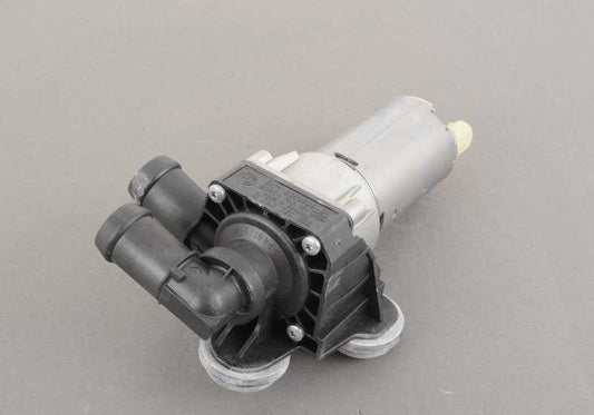 Pompe à eau supplémentaire (64118369806) pour BMW E46 E9X E8X. BMW d'origine