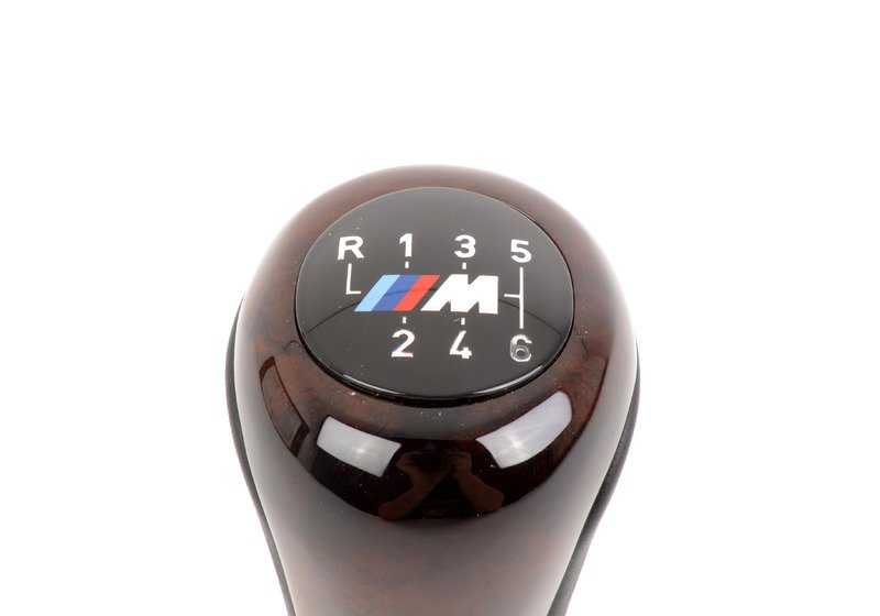 Gear knob Leather/Wooden appliqués/6 speeds/M for BMW Series 5 E39 (OEM 25112228601). Genuine BMW.