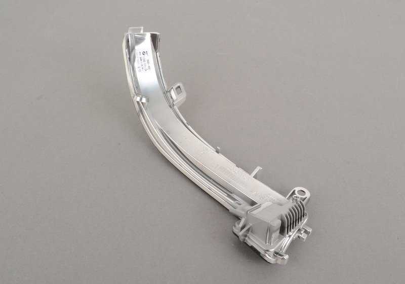 Luz intermitente adicional espejo izquierdo para BMW F20, F21, F22, F23, F87, F30, F31, F34, F35, F32, F33, F36, I01, E84 (OEM 63137280771). Original BMW