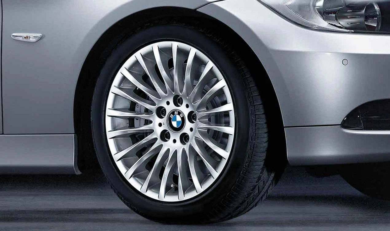 Llantas de Aluminio Radial Spoke 187 para BMW Serie 3 E90, E91, E92, E93 (OEM 36116768969). Original BMW.