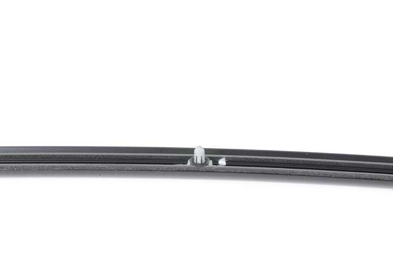 Moldeura marco lateral izquierda para BMW Serie 3 F30, F80 (OEM 51357258333). Original BMW.