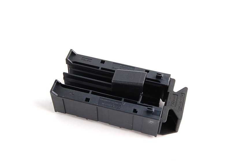 Conector OEM 12527521517 para BMW E87, E90, E91, E92, E93, E60, E61, E63, E64, E65, E66, E85, E86. Original BMW.