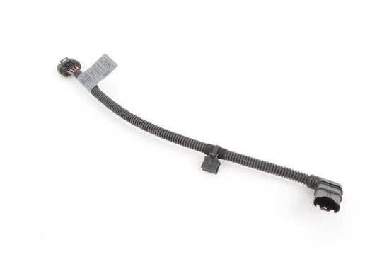 Adaptador Bomba de Agua Secundaria Intercooler para BMW F07, F10, F11, F06, F12, F13, F01N, F02N (OEM 12517601305). Original BMW