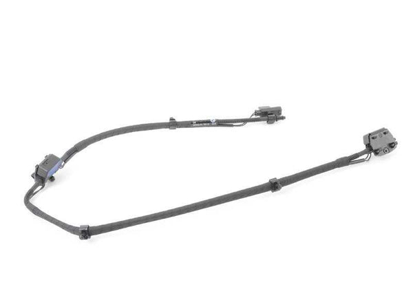 Cadena de boquillas para el sistema de limpieza de parabrisas para BMW F30, F31, F35, F80 (OEM 61667276500). Original BMW.